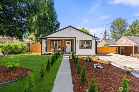 7435 S 118th Place Seattle WA 98178