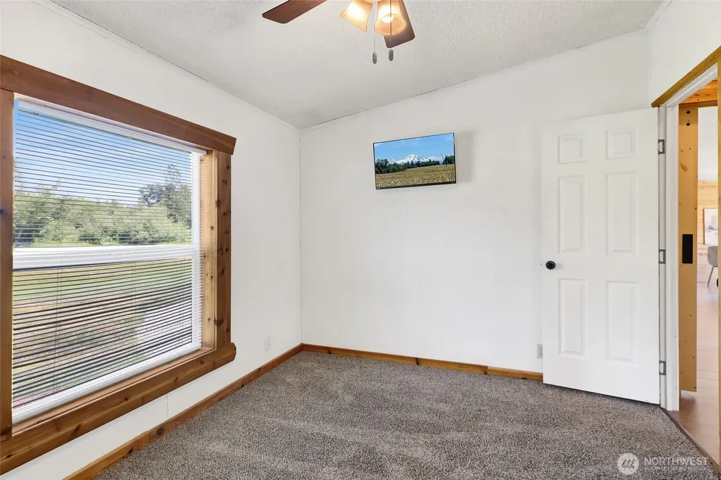 3070 Loomis Trail Road Custer WA 98240