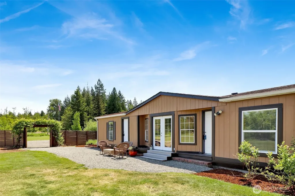 3070 Loomis Trail Road Custer WA 98240