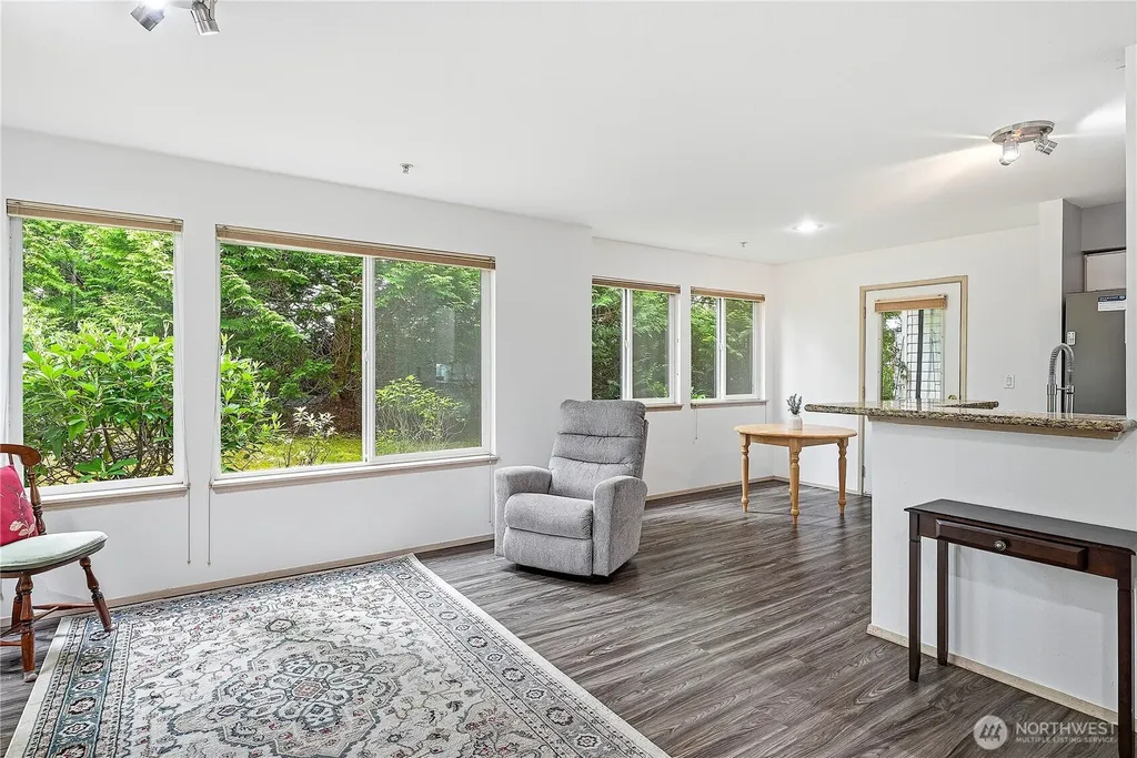 11130 SE 208th Street Kent WA 98031