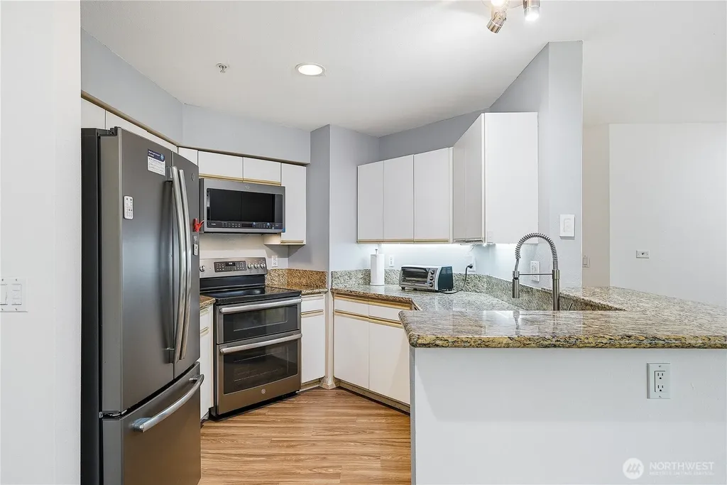 11130 SE 208th Street Kent WA 98031