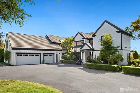 8443 NE 6th Street Medina WA 98039