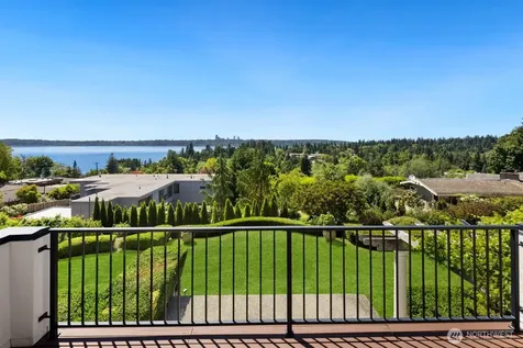8443 NE 6th Street Medina WA 98039