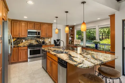 11186 Blue Pond Place NE Bainbridge Island WA 98110