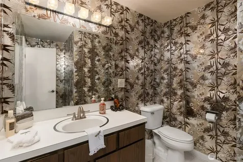 11186 Blue Pond Place NE Bainbridge Island WA 98110