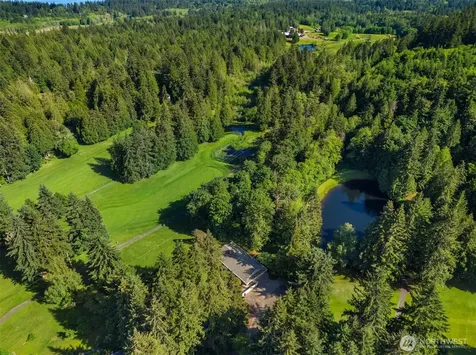 11186 Blue Pond Place NE Bainbridge Island WA 98110