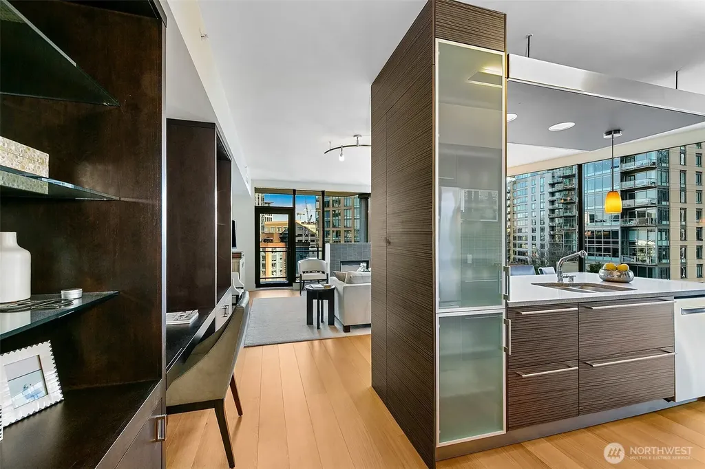 820 Blanchard Street Seattle WA 98121