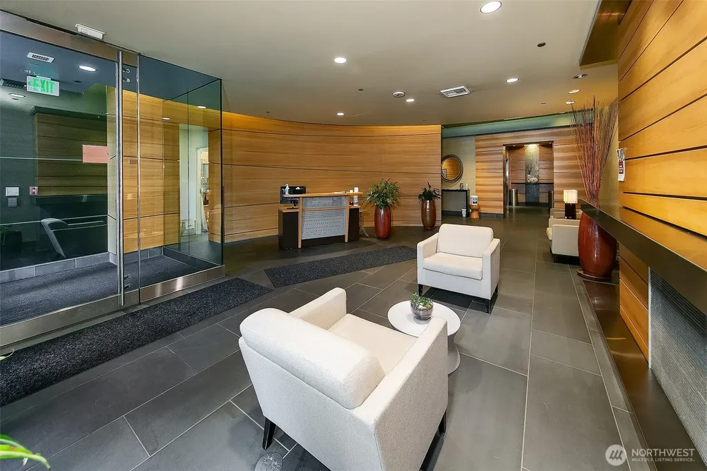 820 Blanchard Street Seattle WA 98121