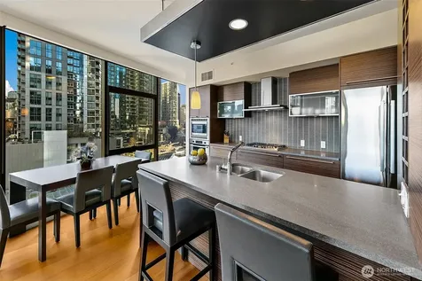 820 Blanchard Street Seattle WA 98121
