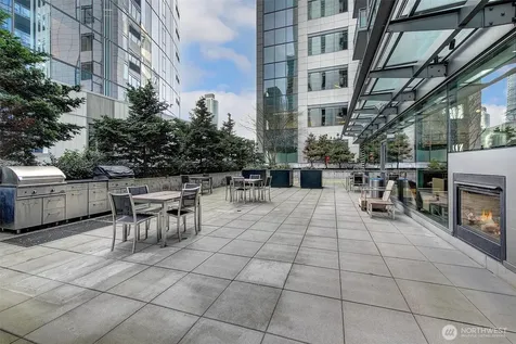 820 Blanchard Street Seattle WA 98121