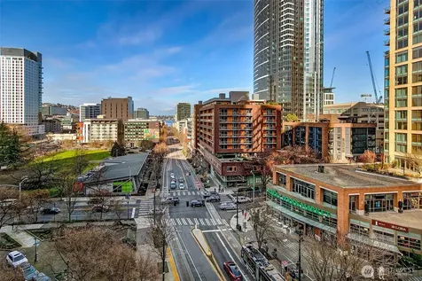 820 Blanchard Street Seattle WA 98121