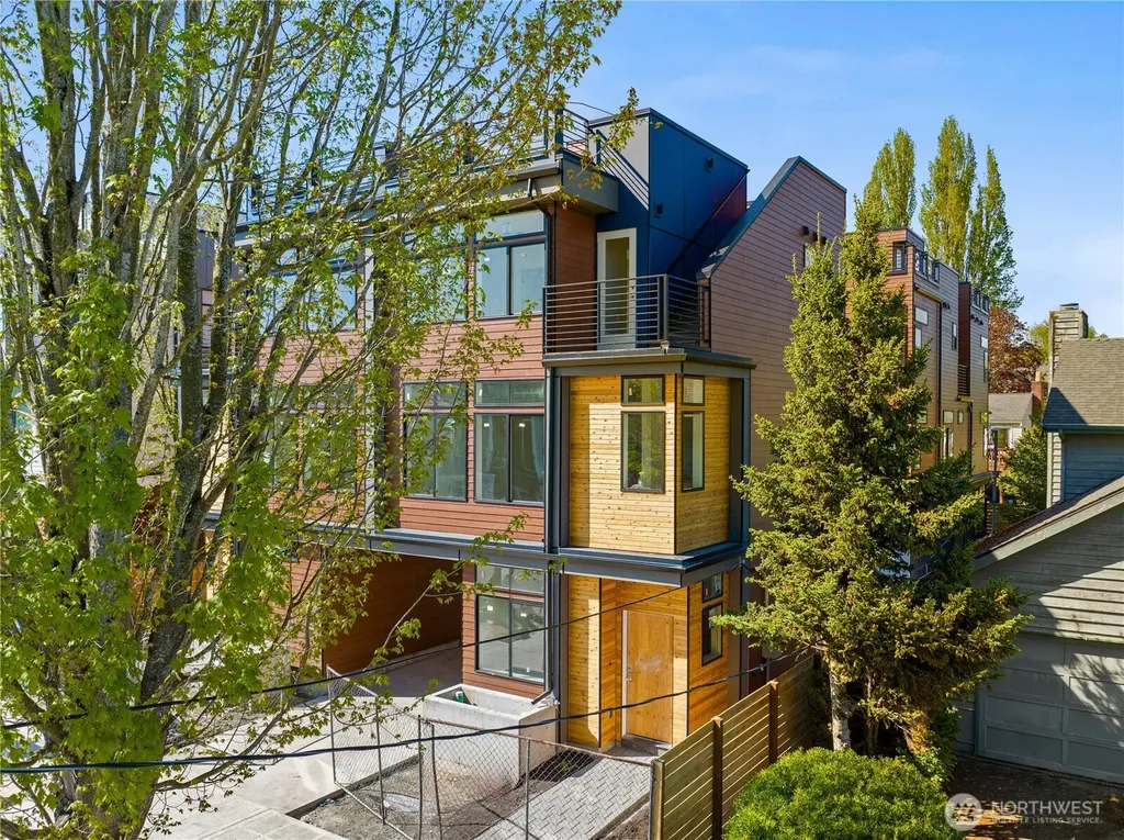 1138 NW 57th Street Seattle WA 98107
