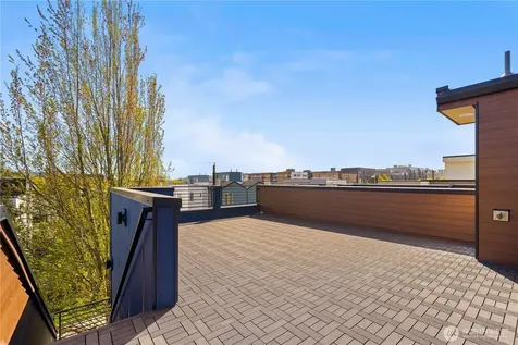 1138 NW 57th Street Seattle WA 98107