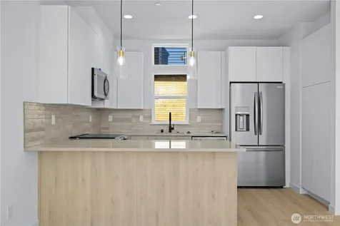 1138 NW 57th Street Seattle WA 98107