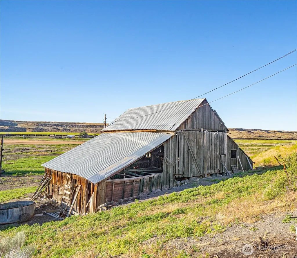 20548 NE 22 Road Marlin WA 98832
