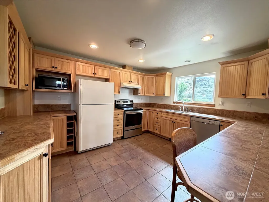 20548 NE 22 Road Marlin WA 98832