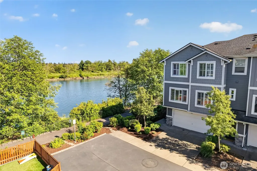 3511 31st Drive Everett WA 98201