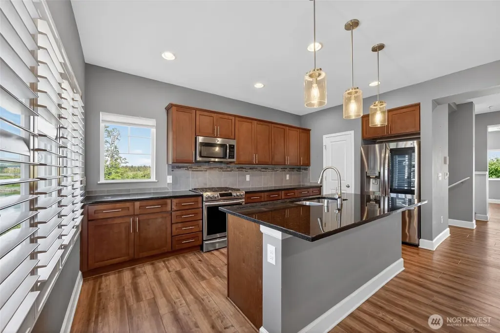 3511 31st Drive Everett WA 98201