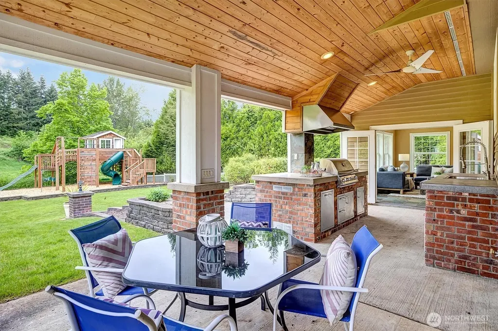 4511 238th Place SE Sammamish WA 98029