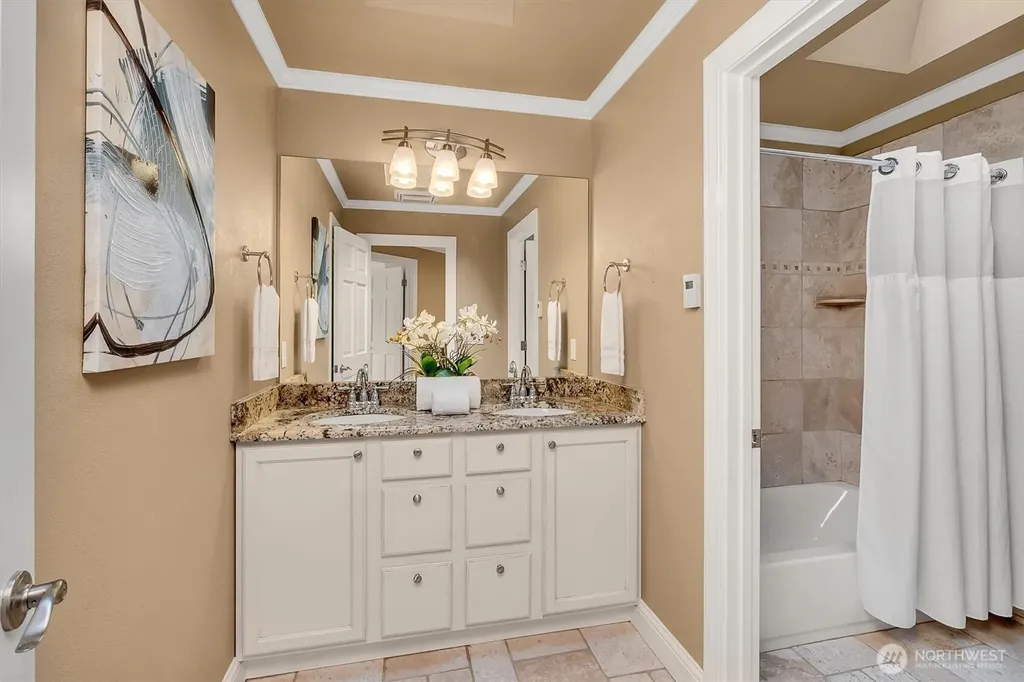 4511 238th Place SE Sammamish WA 98029