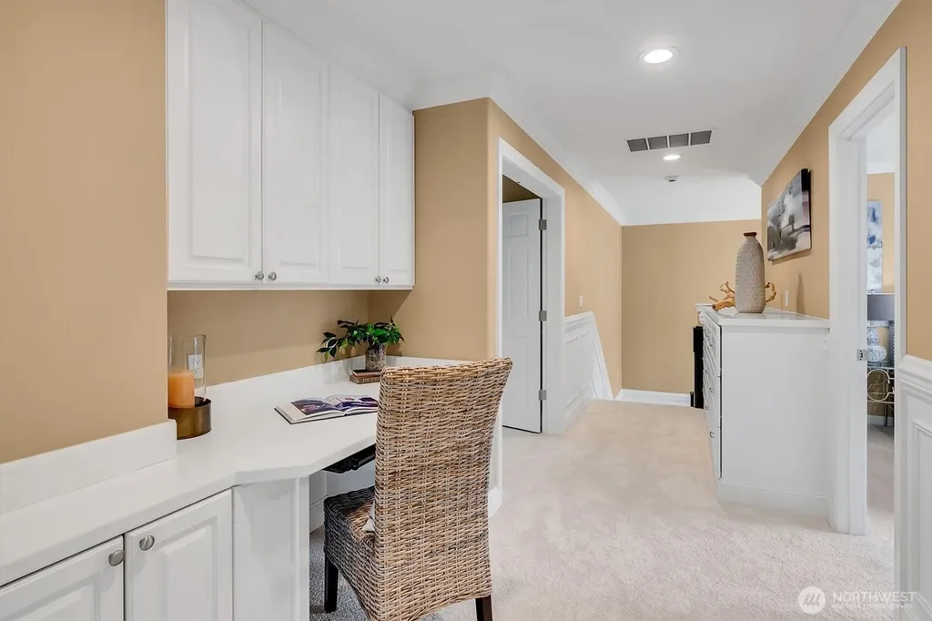 4511 238th Place SE Sammamish WA 98029