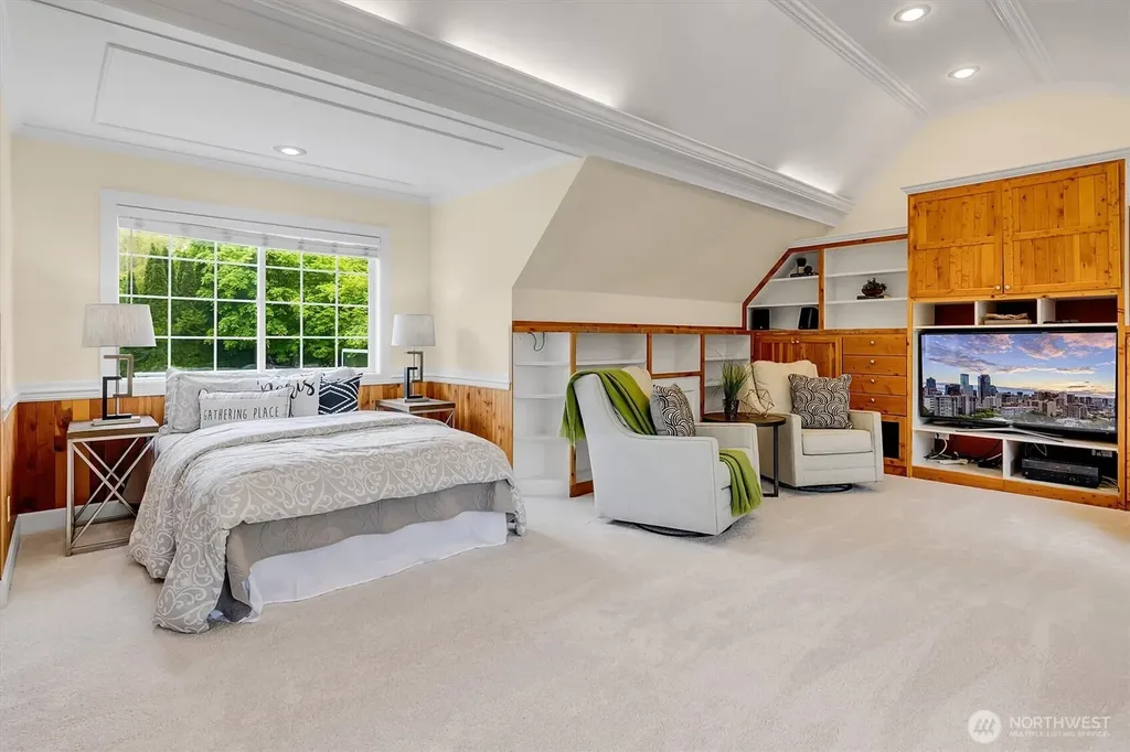 4511 238th Place SE Sammamish WA 98029