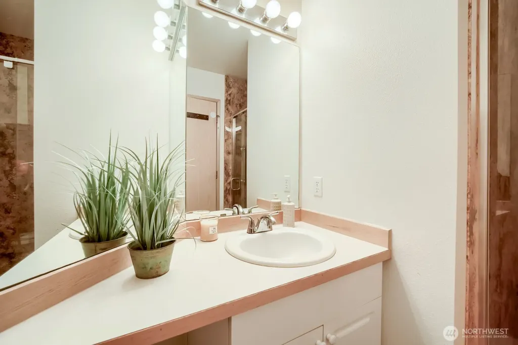 21908 40th Avenue E Spanaway WA 98387