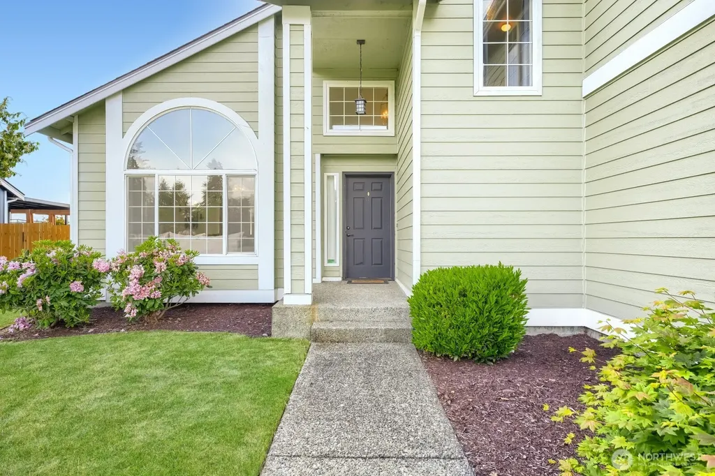 21908 40th Avenue E Spanaway WA 98387