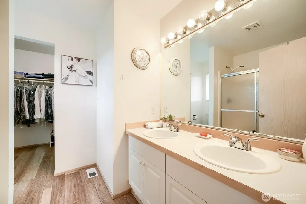 21908 40th Avenue E Spanaway WA 98387