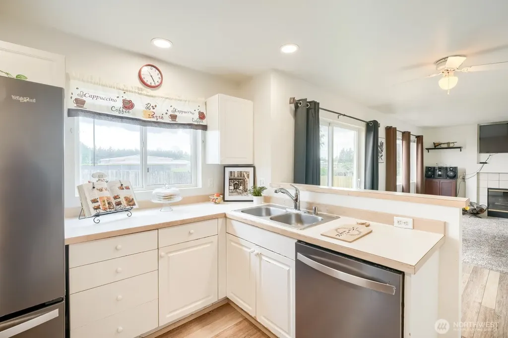 21908 40th Avenue E Spanaway WA 98387