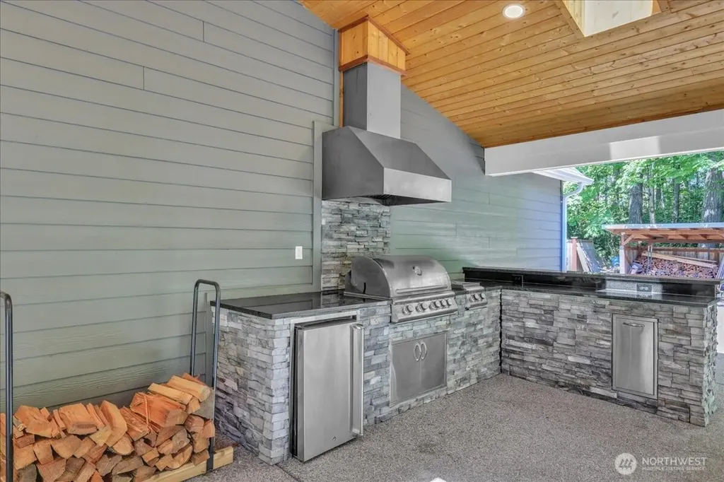 3936 Forest Park Street NW Olympia WA 98502