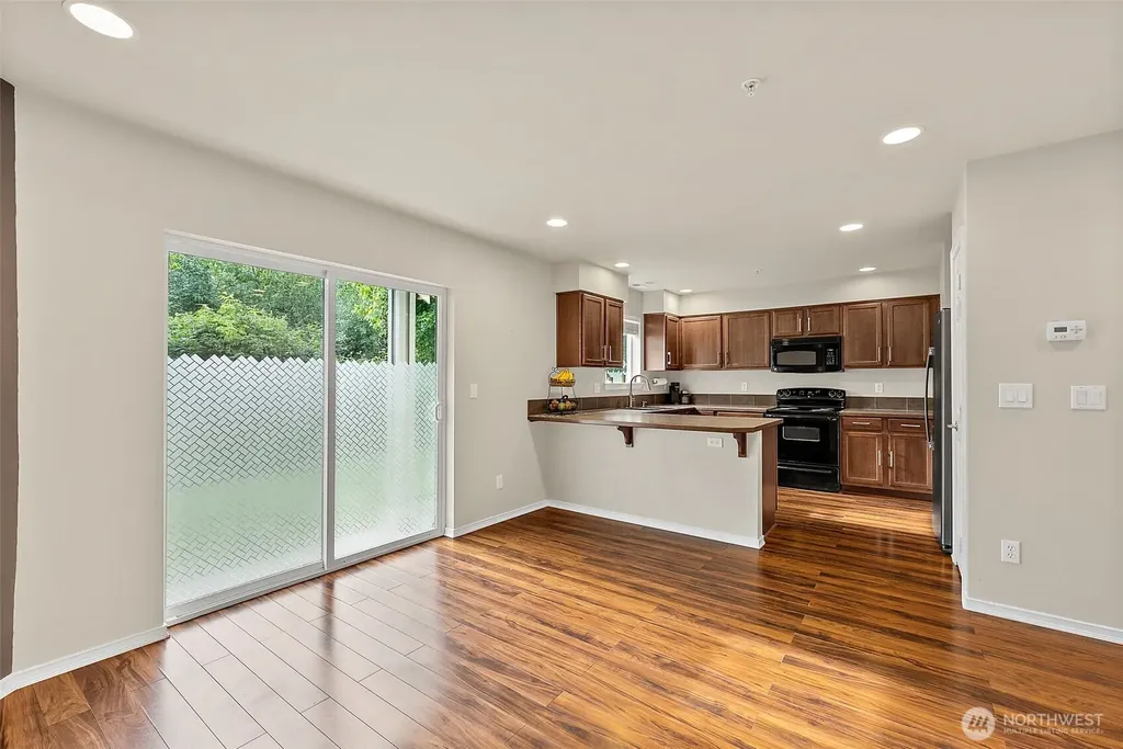 17805 79th Avenue Ct E Puyallup WA 98375