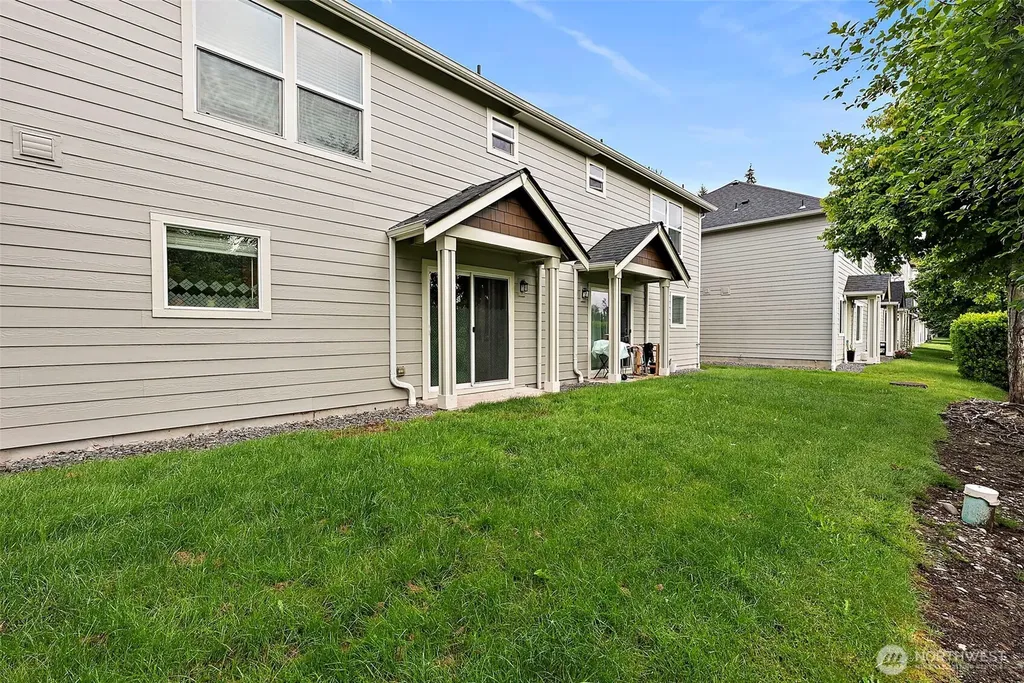 17805 79th Avenue Ct E Puyallup WA 98375