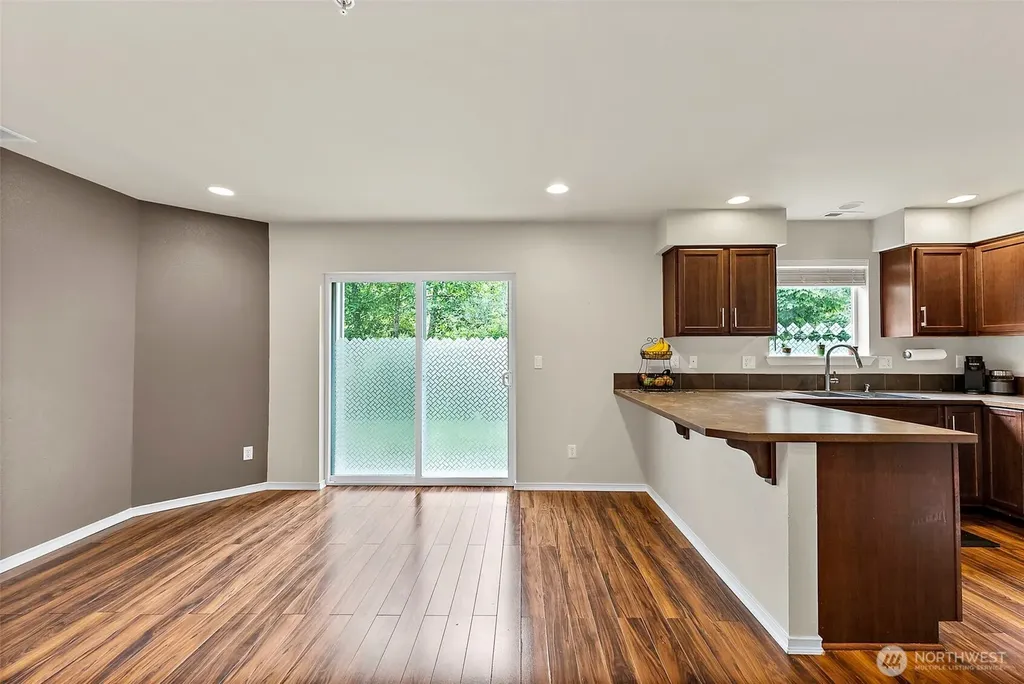 17805 79th Avenue Ct E Puyallup WA 98375