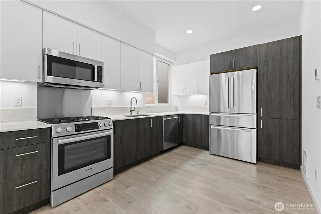 8561 Mary Avenue NW Seattle WA 98117