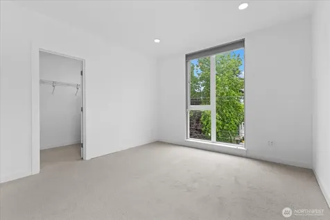 8561 Mary Avenue NW Seattle WA 98117