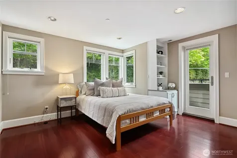 506 Lakeside Avenue S Seattle WA 98144