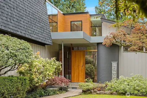 10020 NE 27th Street Bellevue WA 98004