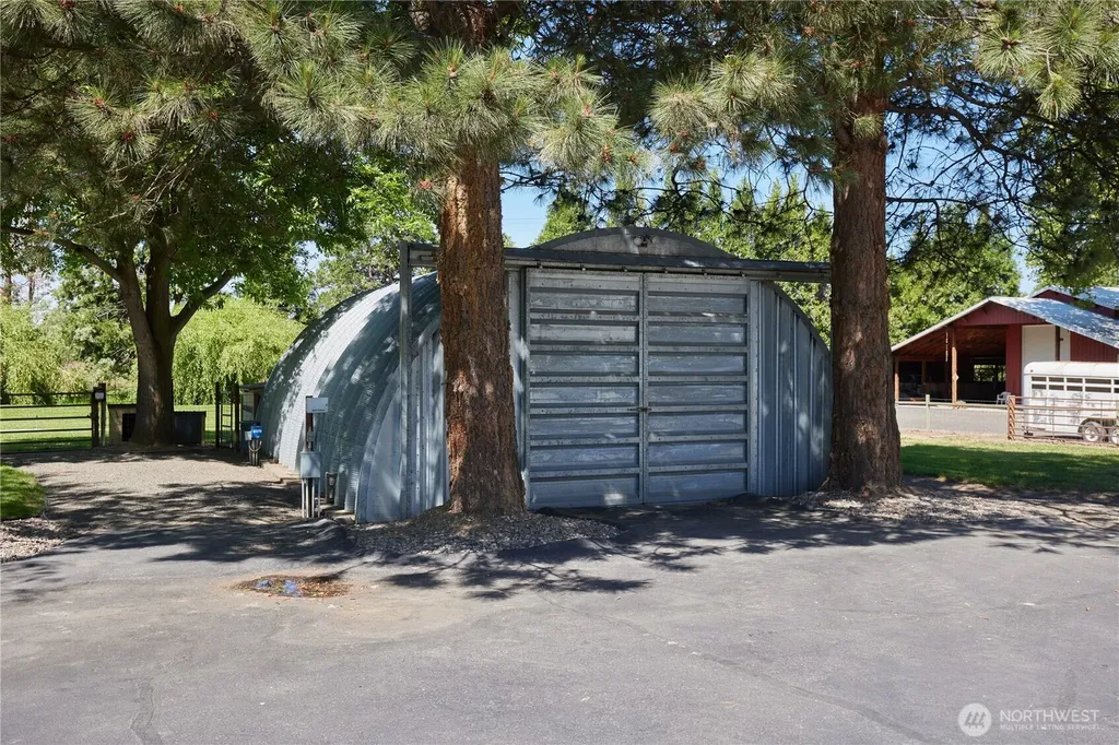 746 County Road 448 Walla Walla WA 99362