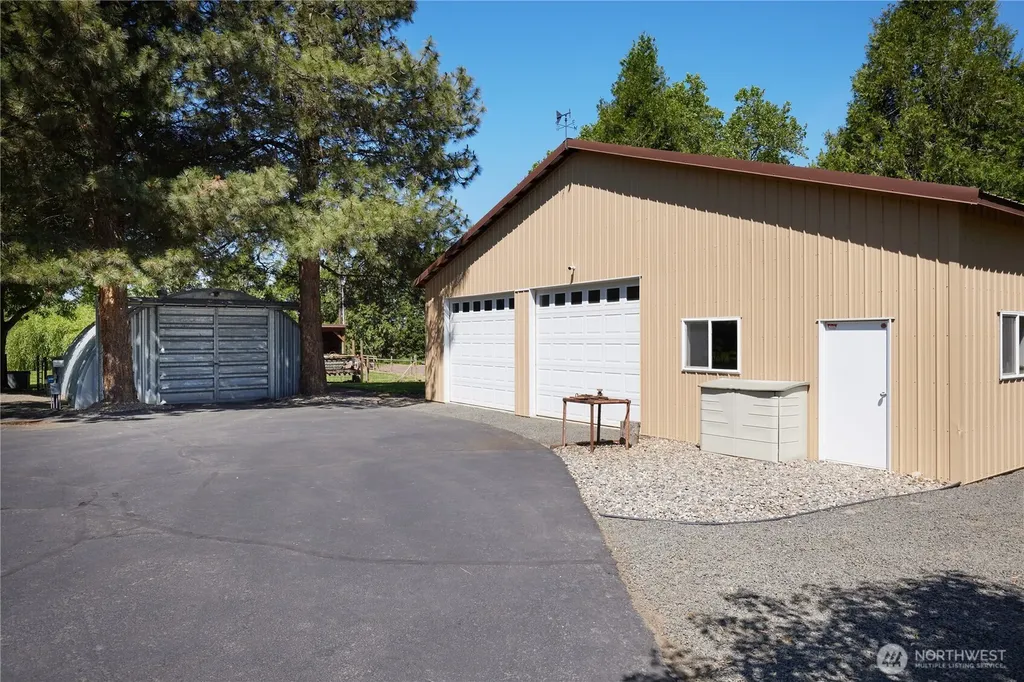 746 County Road 448 Walla Walla WA 99362