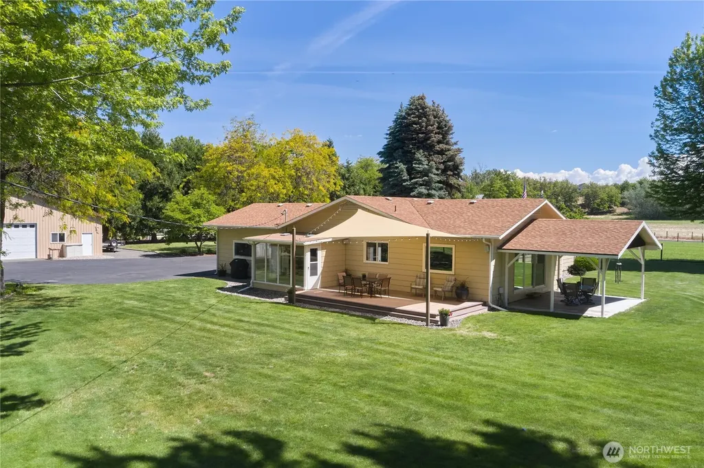 746 County Road 448 Walla Walla WA 99362