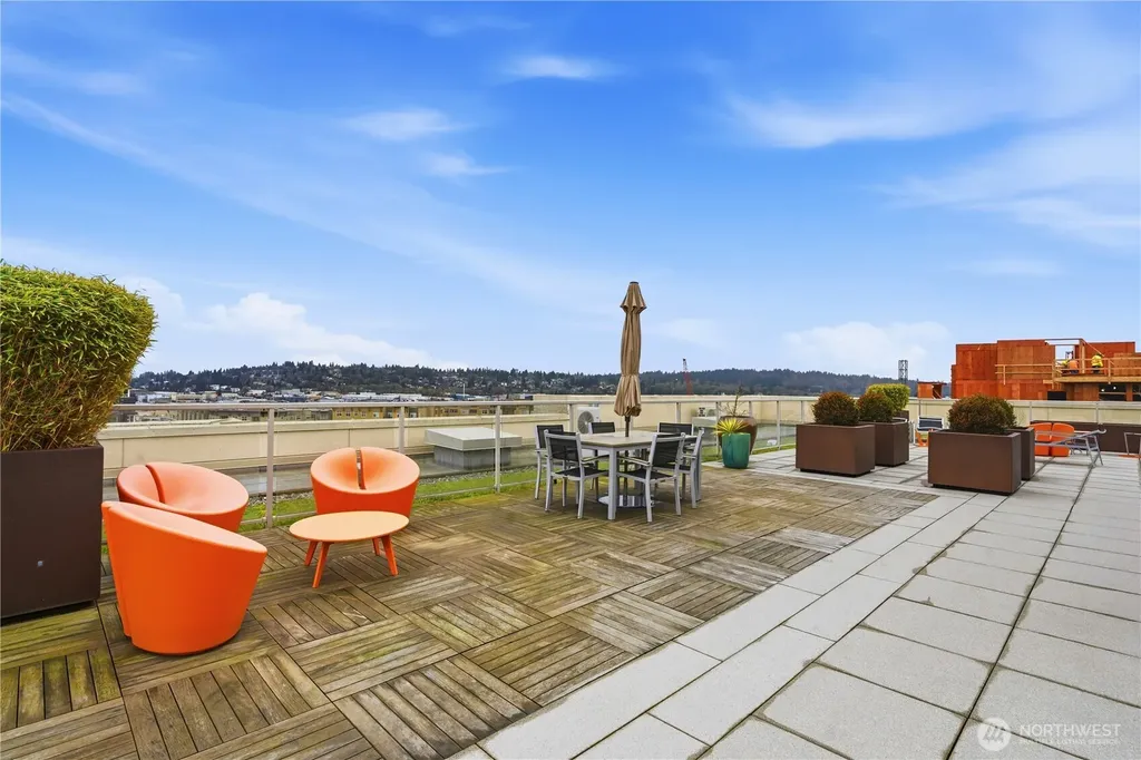 1760 NW 56th Street Seattle WA 98107