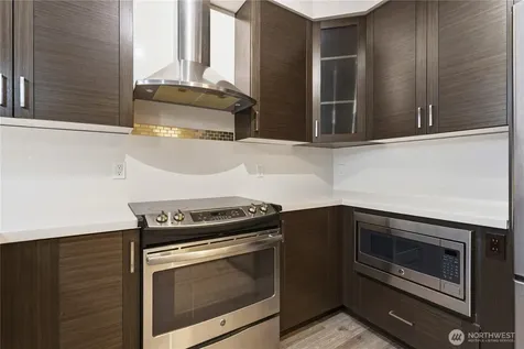 1760 NW 56th Street Seattle WA 98107