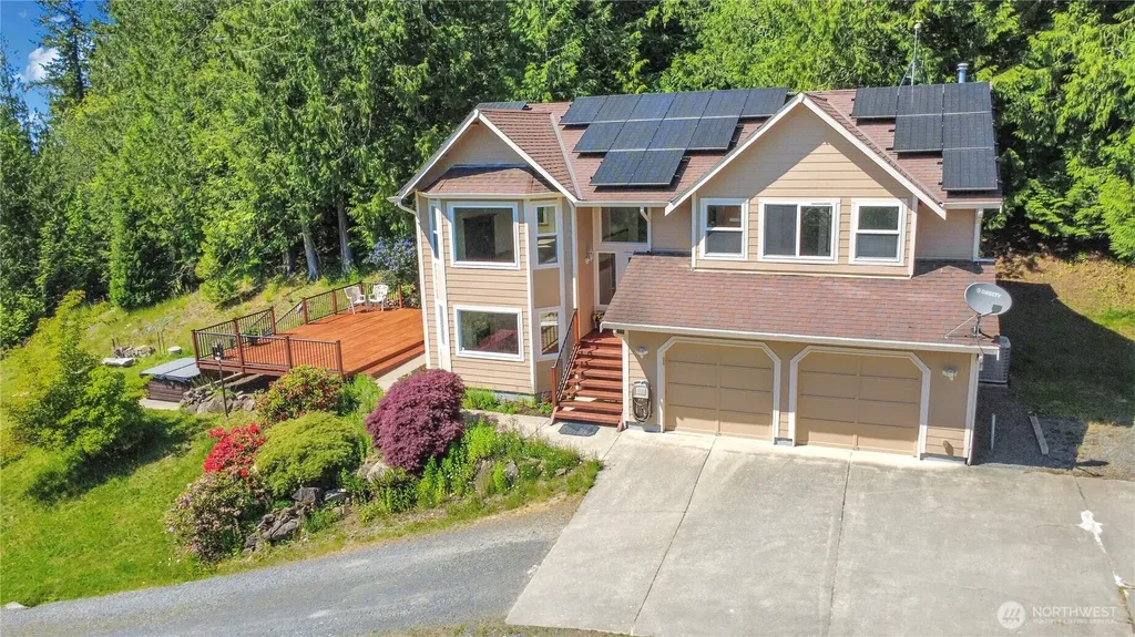 41216 305 Avenue SE Enumclaw WA 98022