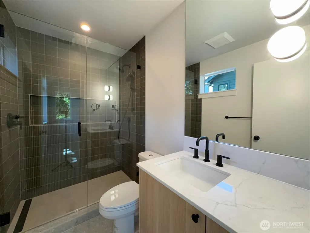 3024 NE 95th Street Seattle WA 98115