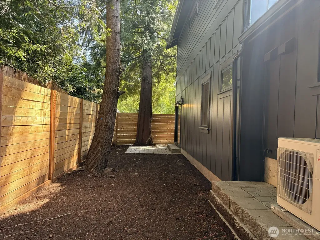 3024 NE 95th Street Seattle WA 98115