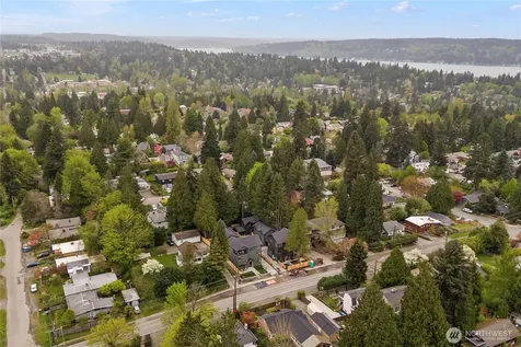 3024 NE 95th Street Seattle WA 98115