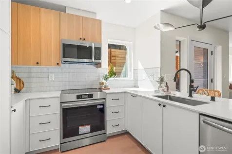 3024 NE 95th Street Seattle WA 98115