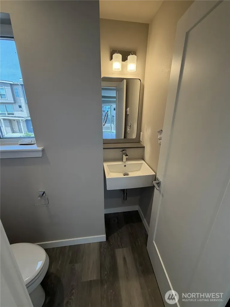 681 Venture Way Bellingham WA 98226