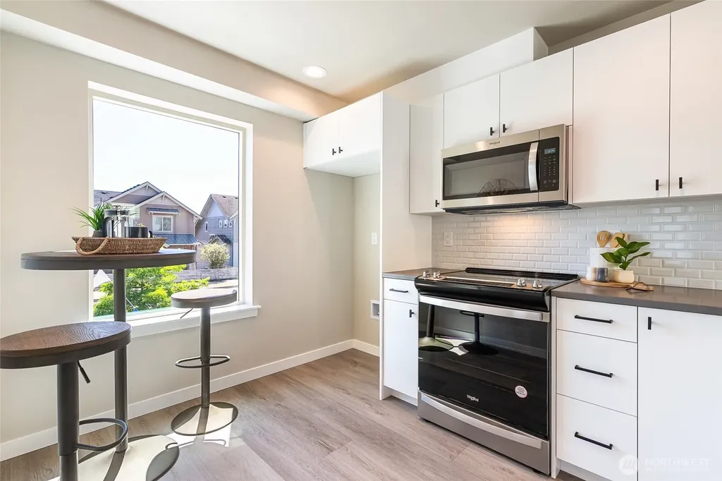 681 Venture Way Bellingham WA 98226
